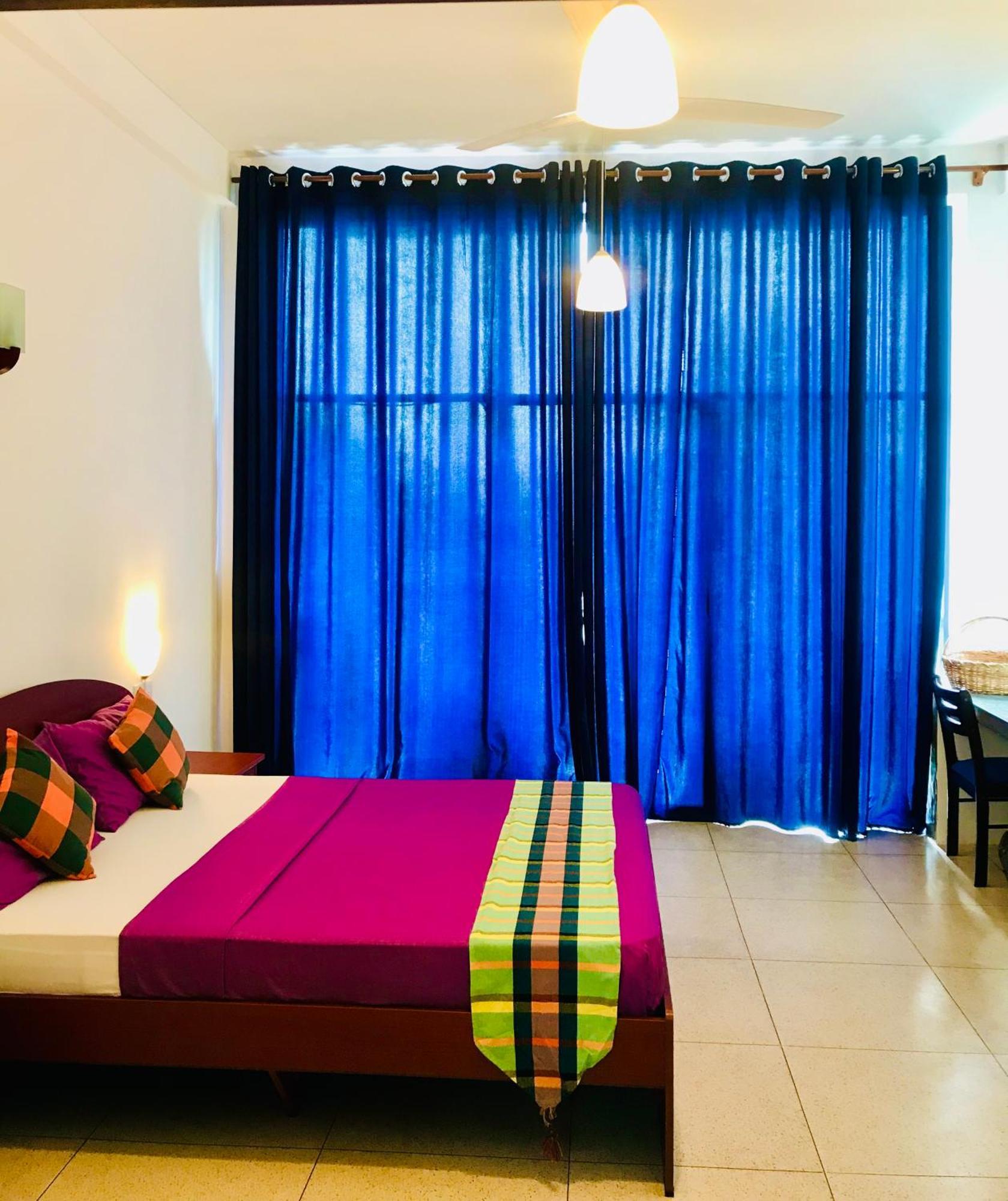 קלקודה Aqua Marine Beach Hotel מראה חיצוני תמונה
