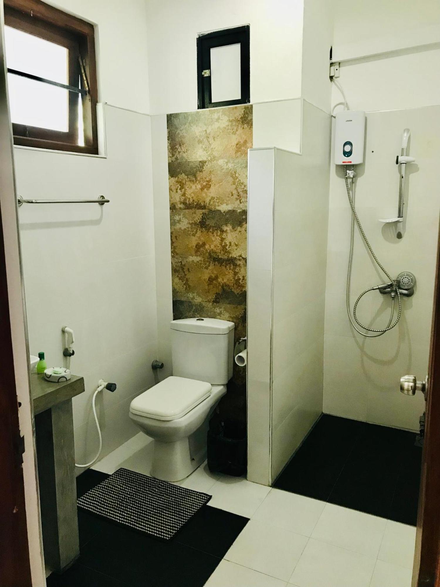 קלקודה Aqua Marine Beach Hotel מראה חיצוני תמונה
